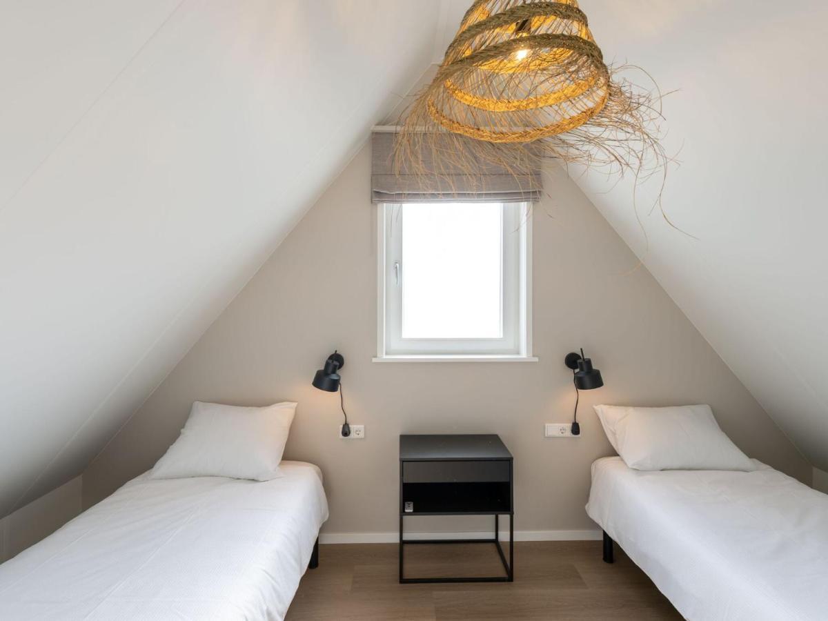Cosy Holiday Home In Oostkapelle With A Garden Eksteriør billede