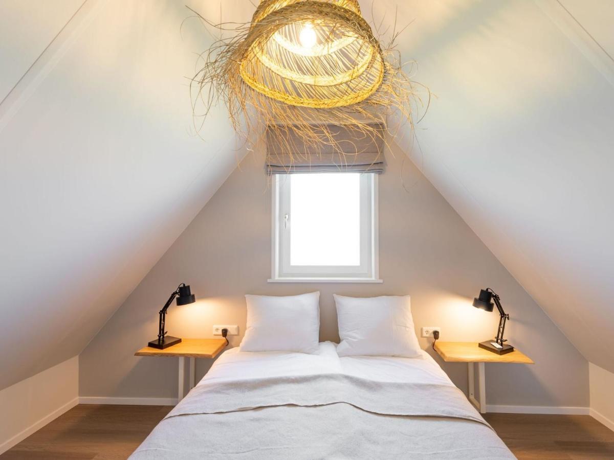 Cosy Holiday Home In Oostkapelle With A Garden Eksteriør billede